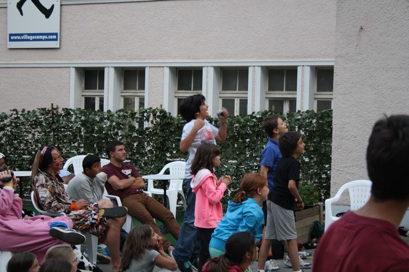 Village Camps International Summer Camp Leysin, Switzerland 2026-08-15 https://www.villagecamps.com/journals_admin/images/685-34-pet zoo (140).jpg